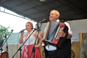 Folklór v Leopoldove