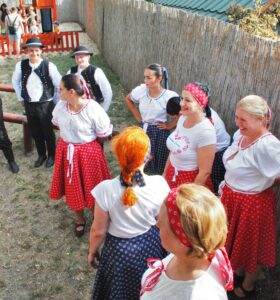 Folklór v Leopoldove