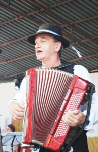 Folklór v Leopoldove