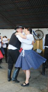 Folklór v Leopoldove
