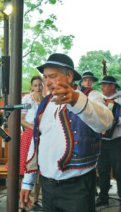 Folklór v Leopoldove