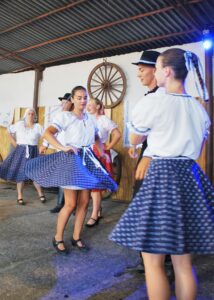 Folklór v Leopoldove