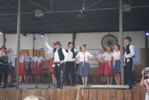 Folklór v Leopoldove