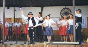 Folklór v Leopoldove