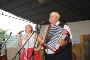 Folklór v Leopoldove