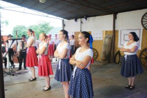 Folklór v Leopoldove