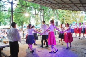 Folklór v Leopoldove