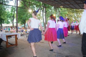 Folklór v Leopoldove