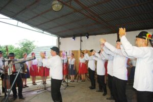 Folklór v Leopoldove