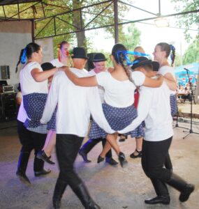 Folklór v Leopoldove