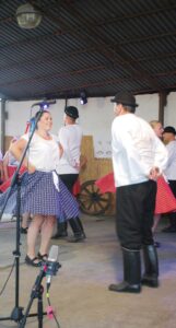 Folklór v Leopoldove